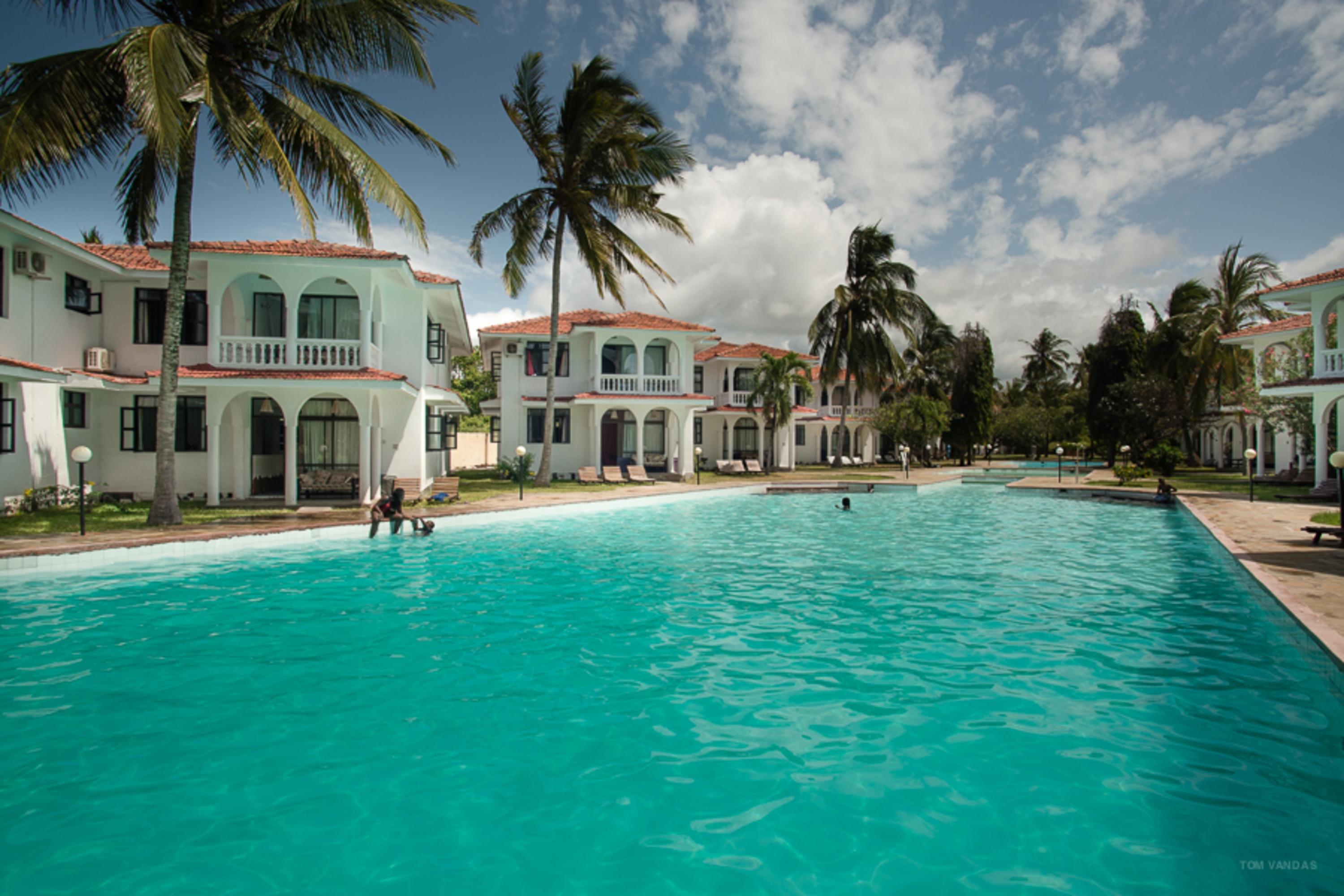 Bahari Dhow Beach Villas Diani Beach Luaran gambar